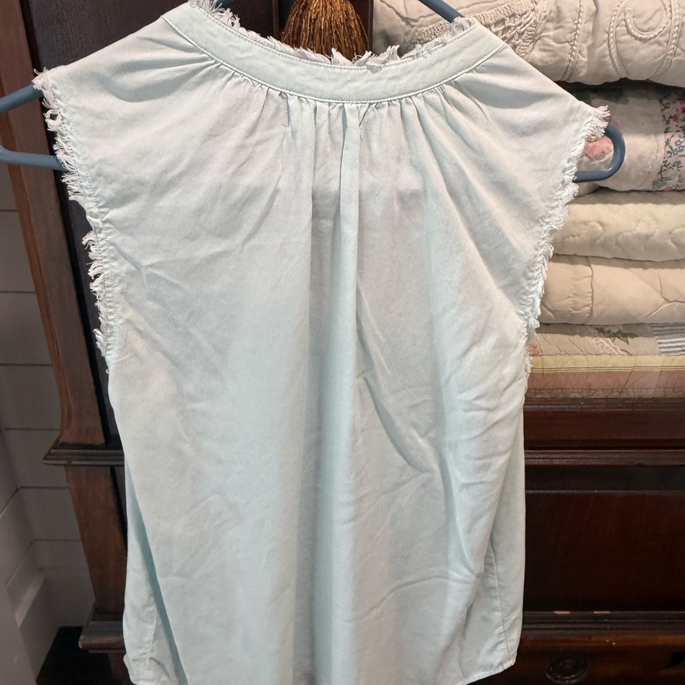 Bella Dahl Aqua Sleeveless Blouse - Picture 4 of 6
